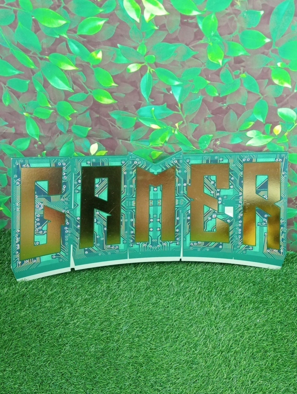 🛝 GAMER Decorative Game Room Sign - Green and Gold
